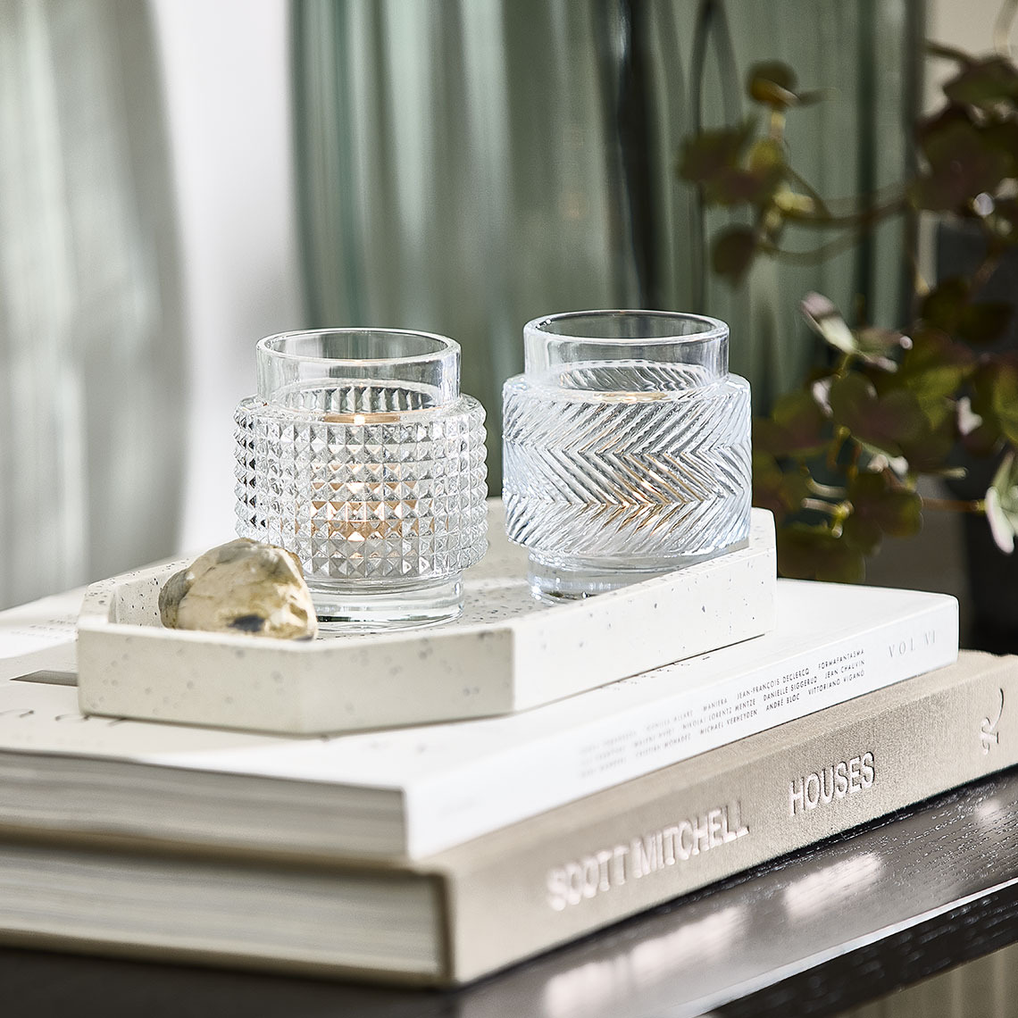 ARN tealight holder and JESPER decorative tray Decorative tray with tealight holders in glass
