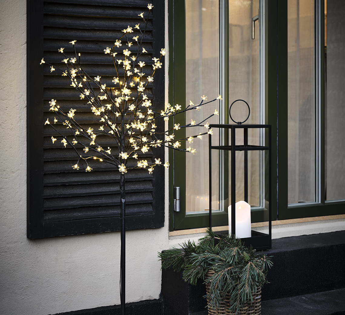 HLIN light tree LED light tree and lantern
