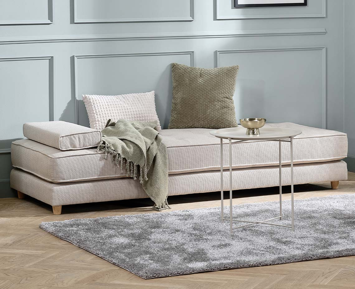 VARMARK daybed Beige daybed with armrest cushions