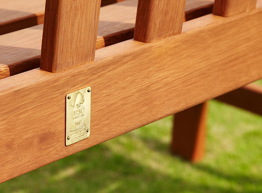 Well maintained wooden garden furniture Well maintained wooden garden furniture